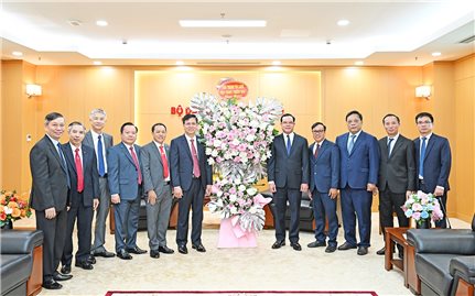 Bộ trưởng Bộ Dân tộc và Tôn giáo Nguyễn Đình Khang tiếp Ban Trị sự Tổng hội Hội thánh Tin Lành Việt Nam (miền Bắc)