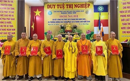 Trao Quyết định chuẩn y nhân sự Ban Trị sự Giáo hội Phật giáo Việt Nam tỉnh Quảng Ngãi, nhiệm kỳ 2026-2031