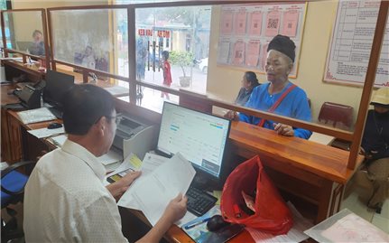 Chuyển đổi số vùng đồng bào dân tộc thiểu số và miền núi tiếp cận ba trụ cột từ dữ liệu, dịch vụ công