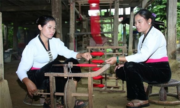 Village board in the digital age