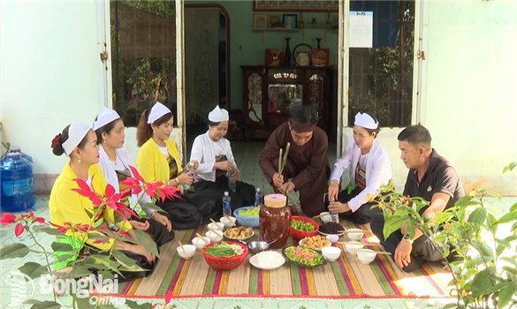 Bảo tồn, phát huy giá trị tri thức dân gian