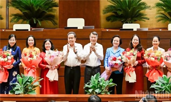 Tạo mọi điều kiện thuận lợi để nữ đại biểu Quốc hội phát huy năng lực, trí tuệ, sức sáng tạo