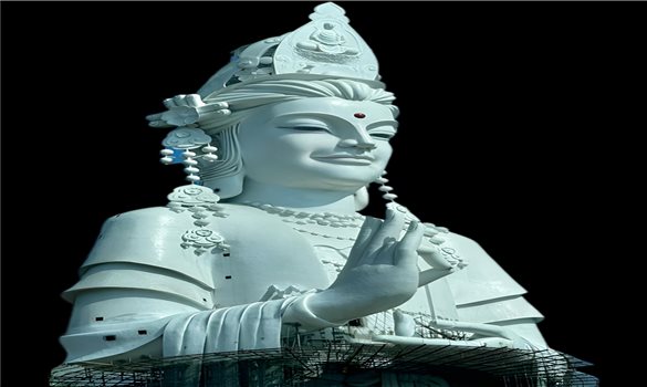 Kỳ quan tâm linh đang hình thành trên núi Thiên Mã