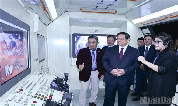 Từng bước hình thành hệ sinh thái ứng dụng công nghệ vũ trụ của Việt Nam