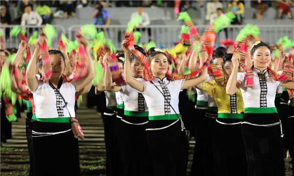 Thông điệp từ điệu xòe Thái