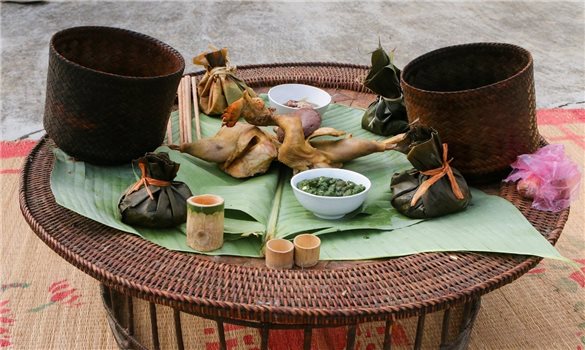 Lễ hội tiếng sấm đầu năm của người Ơ đu ở Nghệ An