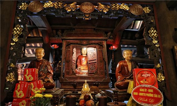 Bộ tượng Tam Tổ Trúc Lâm kiệt tác điêu khắc của văn hóa Phật giáo