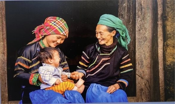 Phụ nữ dân tộc thiểu số rất ít người được trợ cấp tối thiểu là 2.000.000 đồng khi sinh con