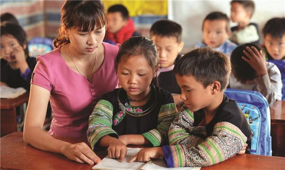 Nhà giáo công tác trong các cơ sở giáo dục công lập vùng dân tộc thiểu số và miền núi, vùng có điều kiện kinh tế - xã hội đặc biệt khó khăn được hưởng phụ cấp ưu đãi theo nghề đến 80%