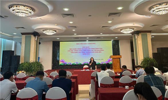 Ban Tôn giáo Chính phủ tập huấn công tác Công giáo cho cán bộ, công chức các tỉnh phía Bắc