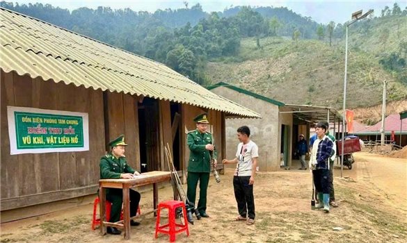 Đưa kiến thức pháp luật đến với đồng bào nơi biên cương