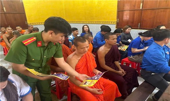 Phát huy vai trò các cơ sở tôn giáo trong phòng, chống ma túy