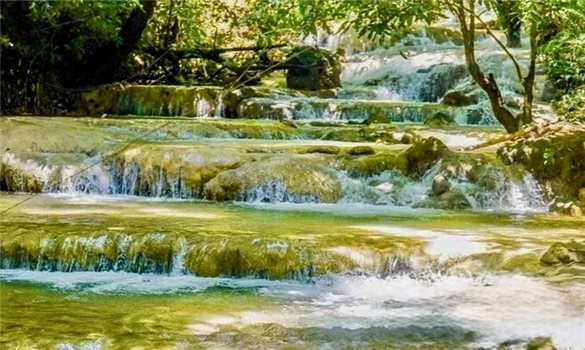 Đến Pù Luông chiêm ngưỡng thác Hiêu và cảm nhận văn hóa Thái