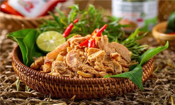 Thịt chua của đồng bào Mường - Từ món ăn truyền thống đến sản phẩm OCOP