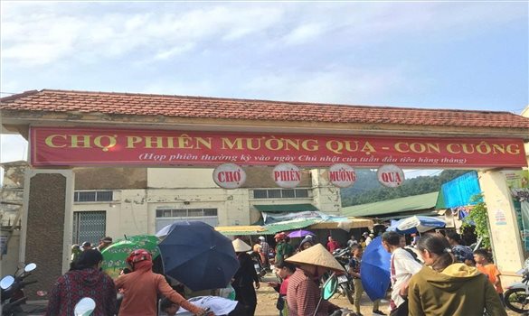 Chợ phiên Mường Quạ - Không gian văn hóa đặc sắc ở vùng cao xứ Nghệ