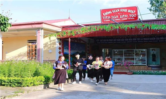 Bồi đắp tình yêu văn hóa truyền thống cho thế hệ trẻ - Sự chuẩn bị cần thiết cho hành trang đi đến tương lai