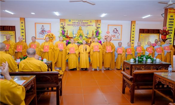 Lễ Tạ pháp khóa An cư kiết hạ và trao Quyết định chuẩn y nhân sự Ban Trị sự Giáo hội Phật giáo Việt Nam tỉnh Hà Tĩnh nhiệm kỳ 2026-2031