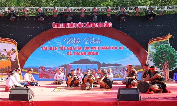 Tết Ngã rạ - Nghi lễ lưu giữ mạch nguồn văn hóa của đồng bào Co