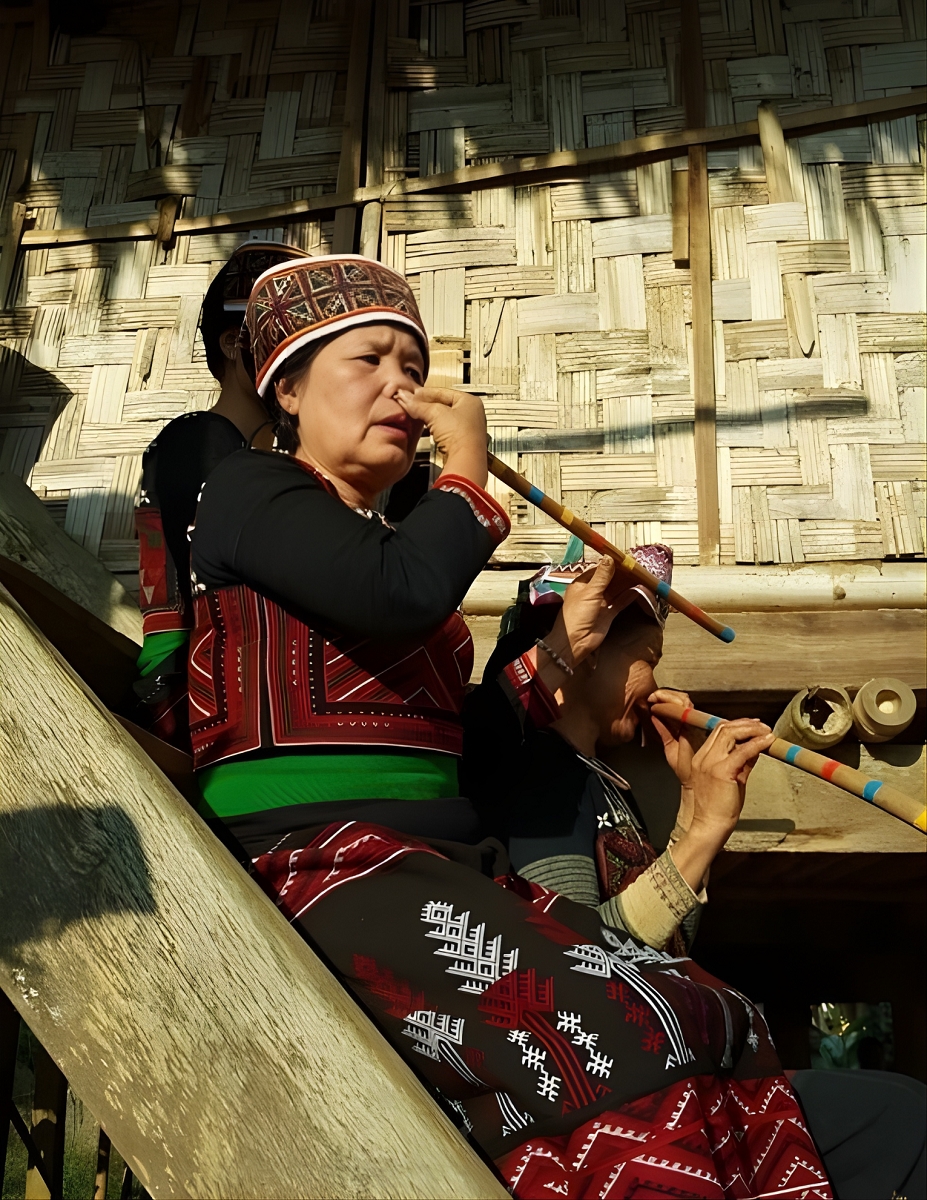 Nghệ nhân Ưu tú Đặng Thị Thanh