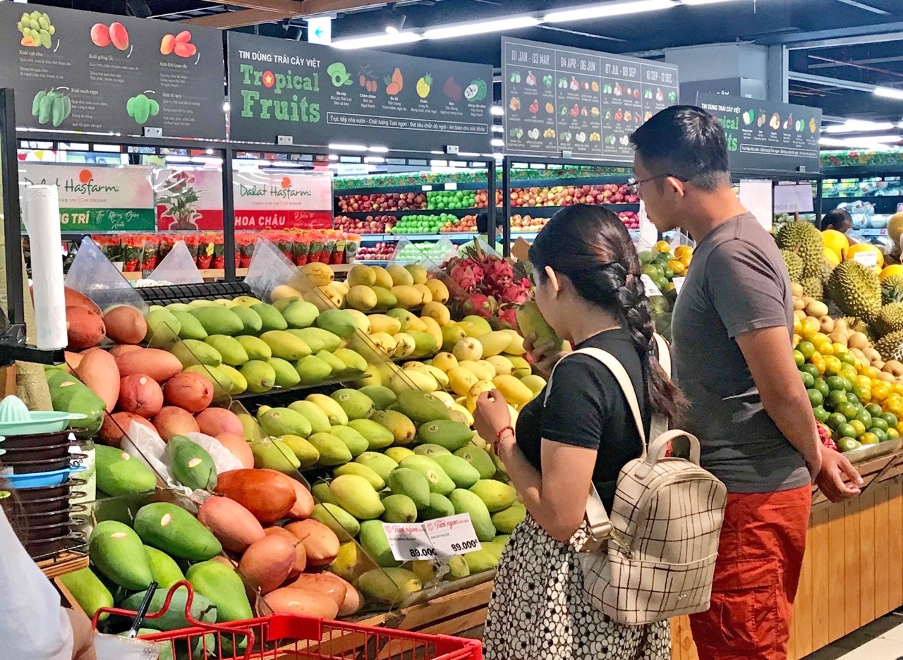 Cùng với việc hệ thống truy xuất nguồn gốc nông sản chính thức vận hành từ 1/1/2026, ngành Rau quả sẽ sớm hiện thực hóa mục tiêu chinh phục mốc xuất khẩu 10 tỷ USD trong năm 2026. (Ảnh TL).