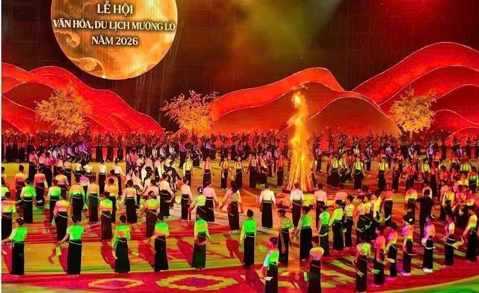 Vòng Xòe mở rộng, kết nối cộng đồng các dân tộc, lan tỏa tinh thần đoàn kết tại Lễ hội Văn hóa, Du lịch Mường Lò năm 2026