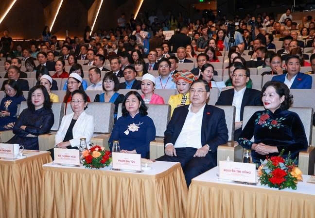 Các đại biểu dự Chương trình. Ảnh: Quang Vinh