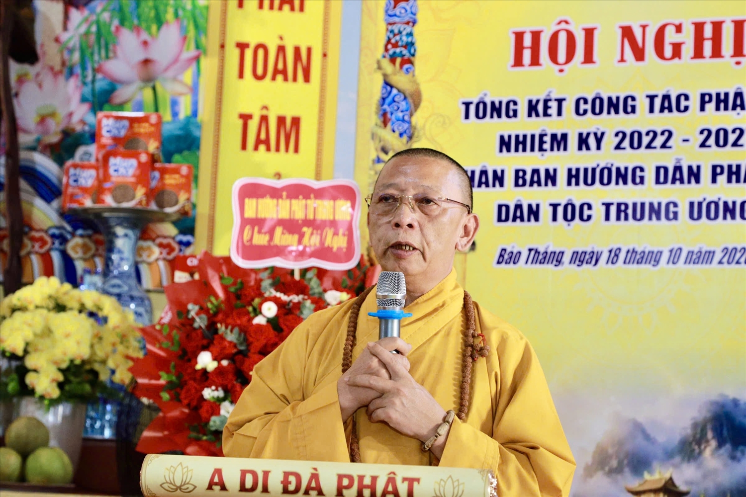 Thượng tọa Thích Quảng Tuấn phát biểu khai mạc Hội nghị