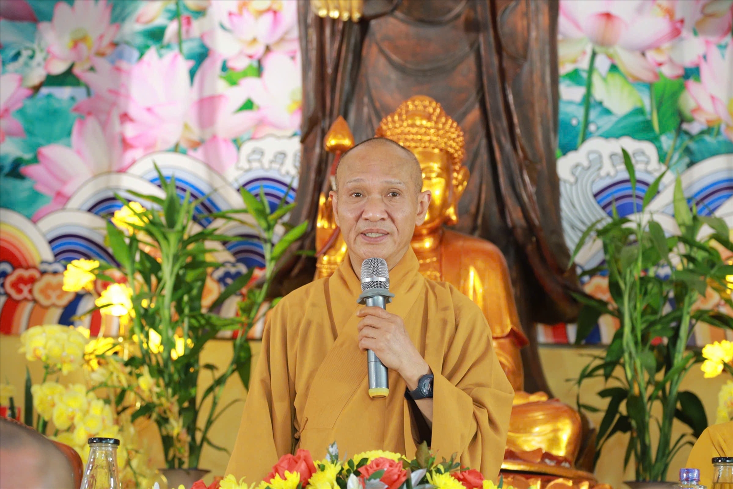 Hòa thượng Thích Thanh Điện phát biểu chỉ đạo tại Hội nghị