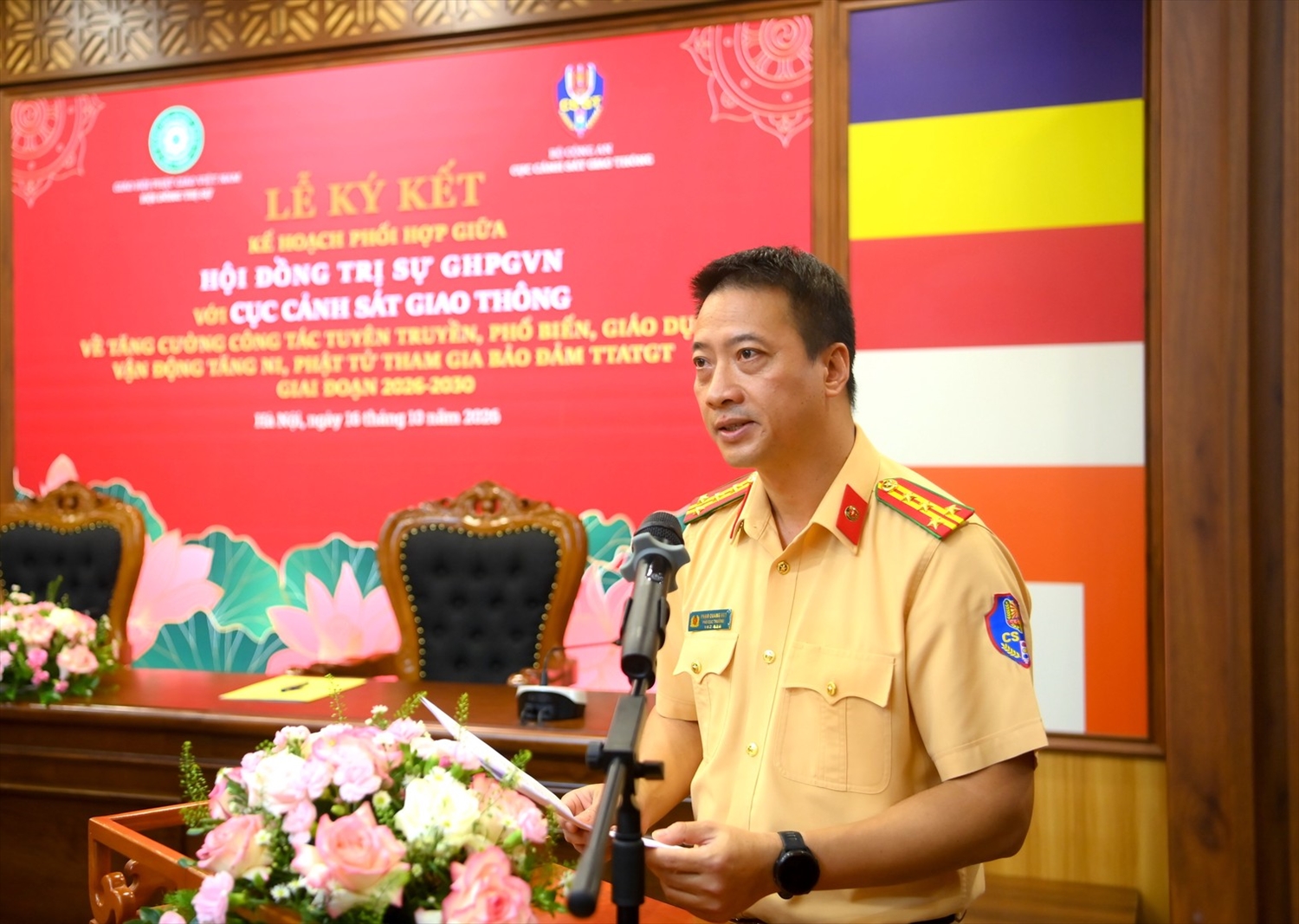Đại tá Phạm Quang Huy phát biểu chia sẻ tại Hội nghị