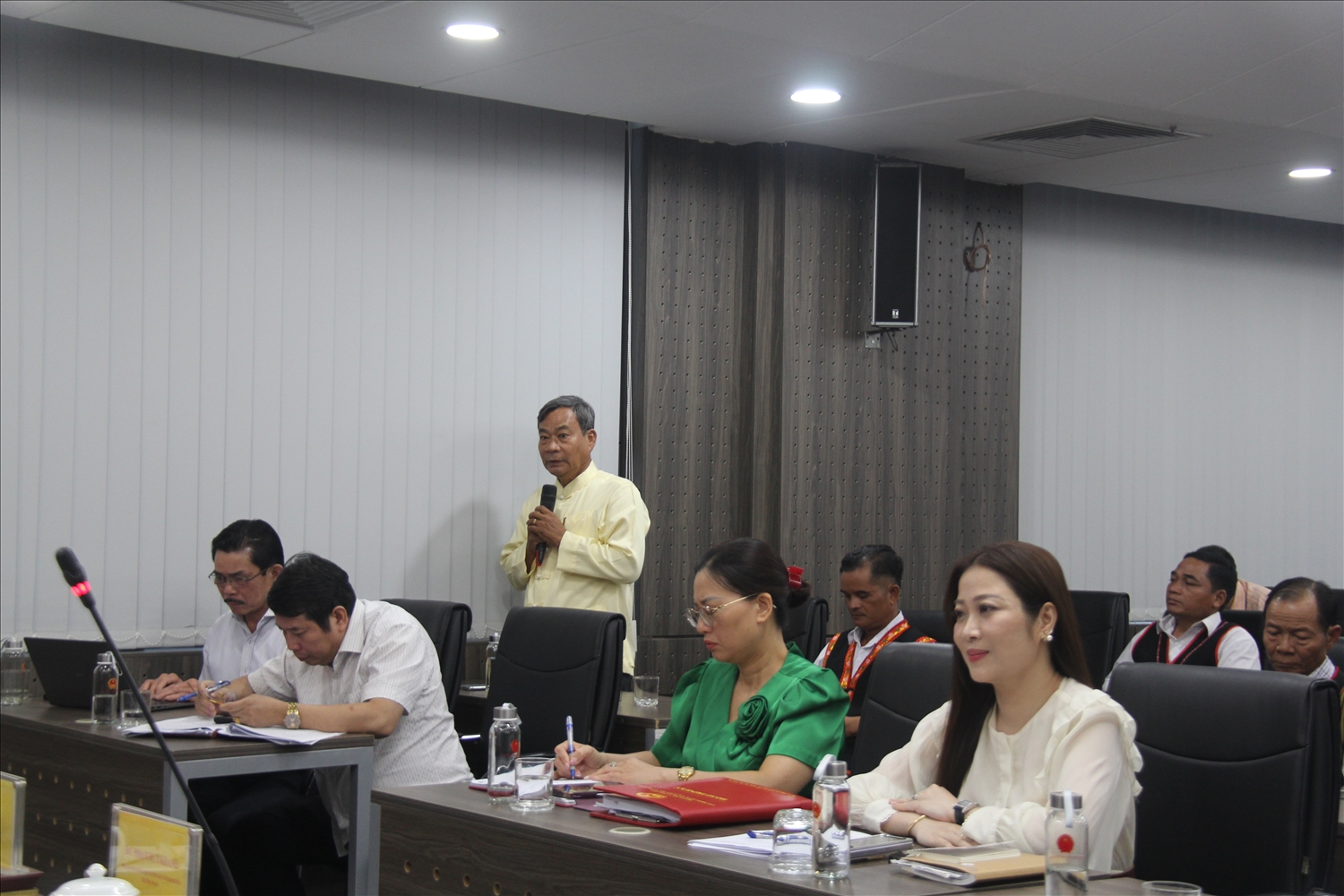 Ông Quảng Đại Lê, dân tộc Chăm, Người có uy tín thôn Như Bình, xã Phước Hữu, tỉnh Khánh Hòa phát biểu tại buổi gặp mặt