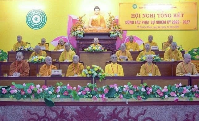 Chư tôn đức chứng minh Hội nghị