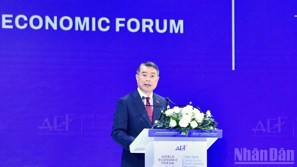 Thủ tướng Chính phủ Lê Minh Hưng phát biểu ý kiến tại Diễn đàn Kinh tế Mùa thu năm 2026. (Ảnh: THANH GIANG)
