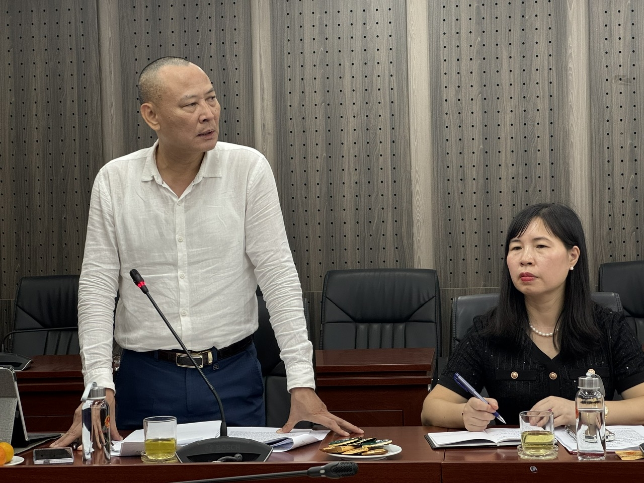 Bộ Dân tộc và Tôn giáo làm việc với Đoàn công tác của Hội đồng phối hợp phổ biến giáo dục pháp luật Trung ương 6