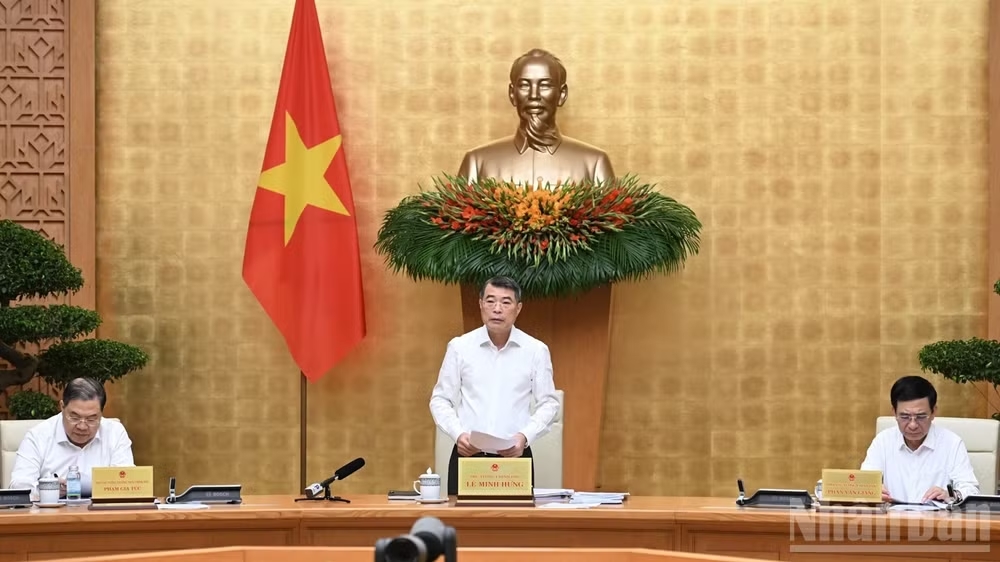 Thủ tướng Lê Minh Hưng phát biểu ý kiến tại Phiên họp Chính phủ thường kỳ tháng 9/2026 và Hội nghị trực tuyến Chính phủ với địa phương. (Ảnh: TRẦN HẢI)