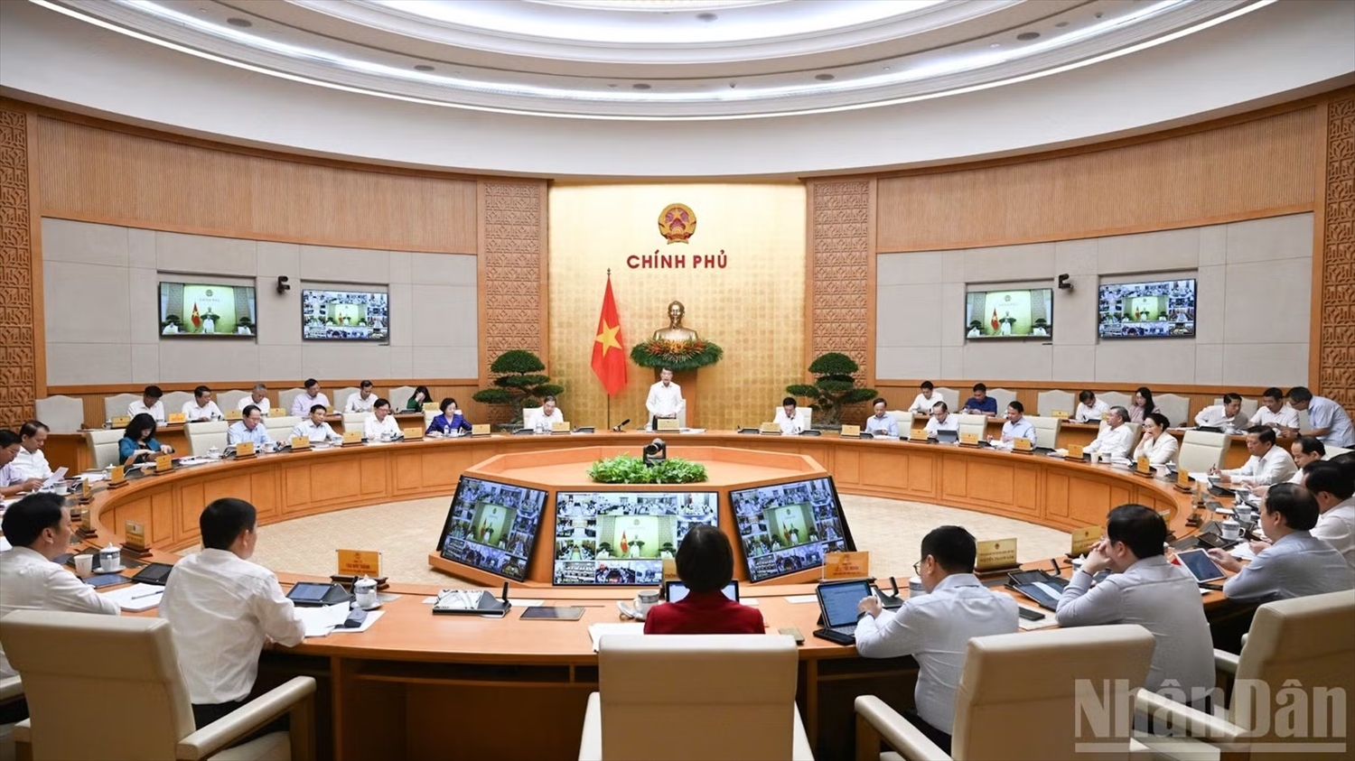 Quang cảnh phiên họp. (Ảnh: TRẦN HẢI)