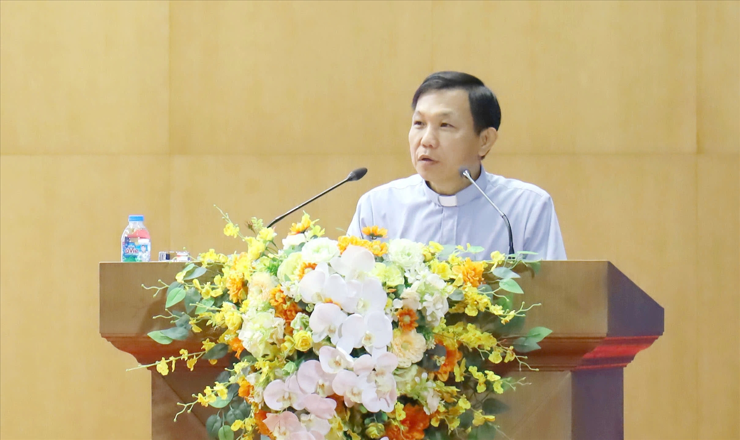 Lào Cai: Gặp mặt chức sắc, chức việc tôn giáo trên địa bàn tỉnh 4