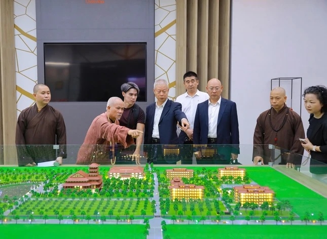 Đoàn thăm và làm việc với Học viện Phật giáo Việt Nam tại Thành phố Hồ Chí Minh