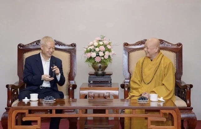 Ông Trương Kỳ và Hòa thượng Thích Lệ Trang