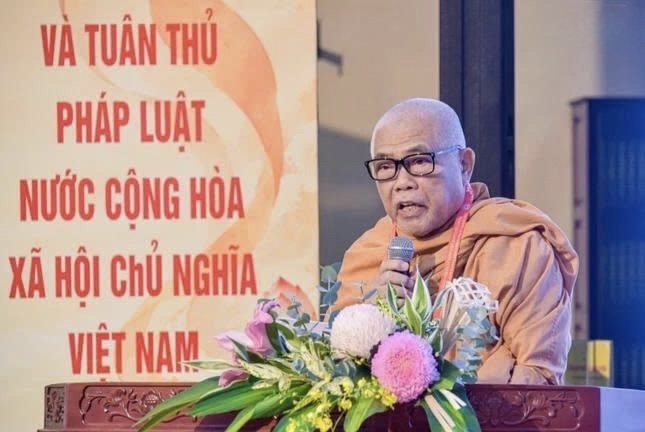 Hòa thượng Thích Giác Toàn phát biểu tại Hội thảo