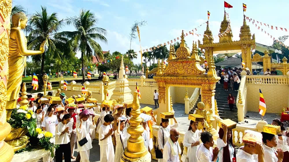 Không gian văn hóa đặc trưng của cộng đồng các dân tộc được giới thiệu tại Làng Văn hóa - Du lịch các dân tộc Việt Nam