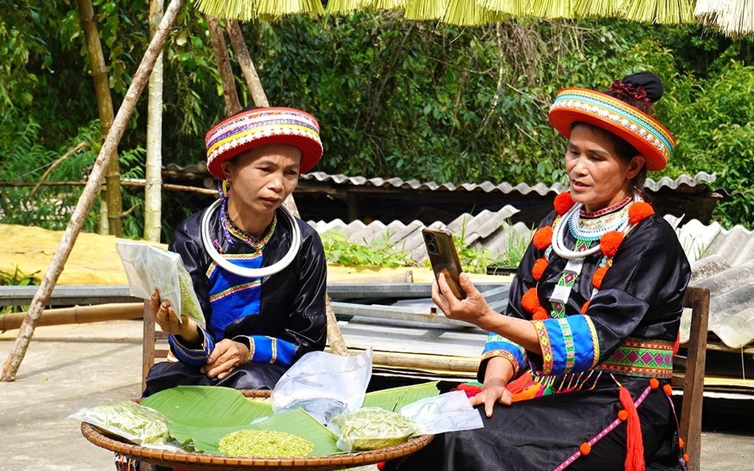Giải quyết rào cản tiếp cận công nghệ của đồng bào DTTS là yêu cầu cấp thiết nhằm bảo đảm chuyển đổi số toàn diện