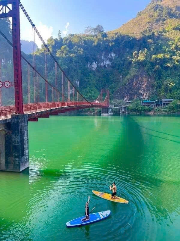 Cầu Pa Phông, điểm dừng chân lý tưởng cho du khách mỗi khi đến du lịch ở Tủa Thàng