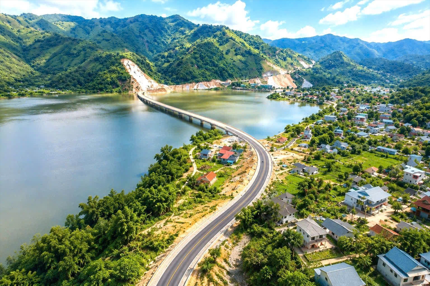 Các công trình, dự án, góp phần hoàn thiện kết cấu hạ tầng và tạo thêm nguồn lực cho phát triển kinh tế - xã hội của tỉnh Lào Cai