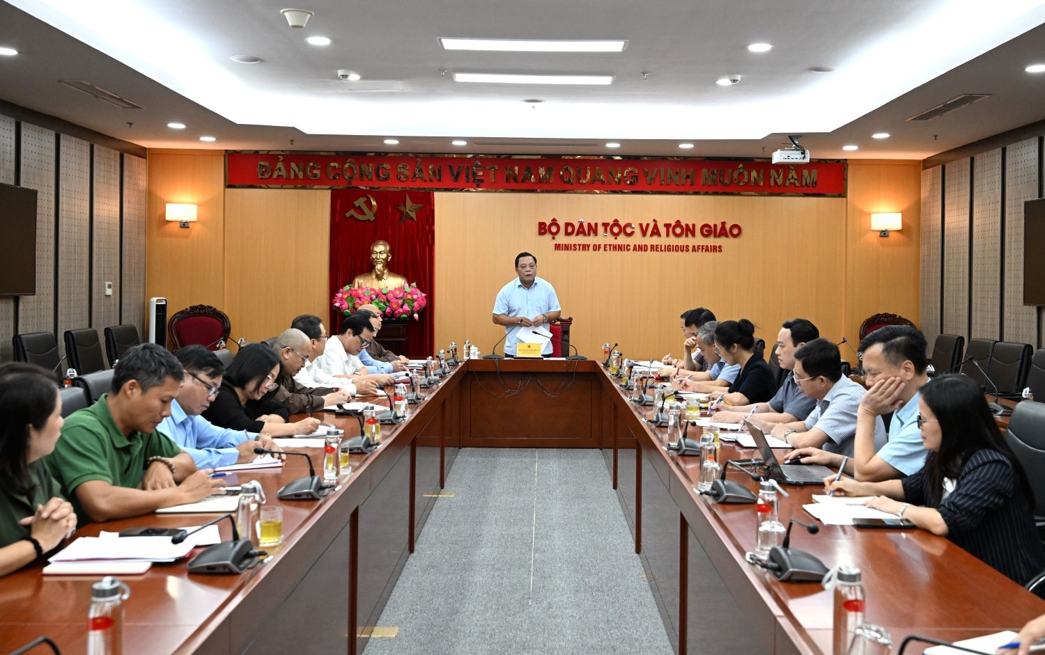 Toàn cảnh cuộc họp