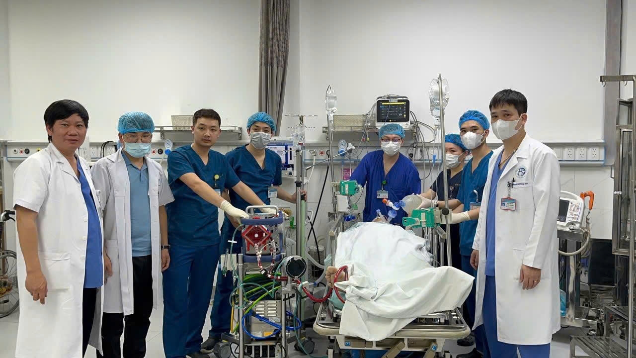 Cấp cứu ngoại viện Xanh Pôn: Sẵn sàng đồng hành cùng người bệnh ngay từ những phút đầu tiên 1