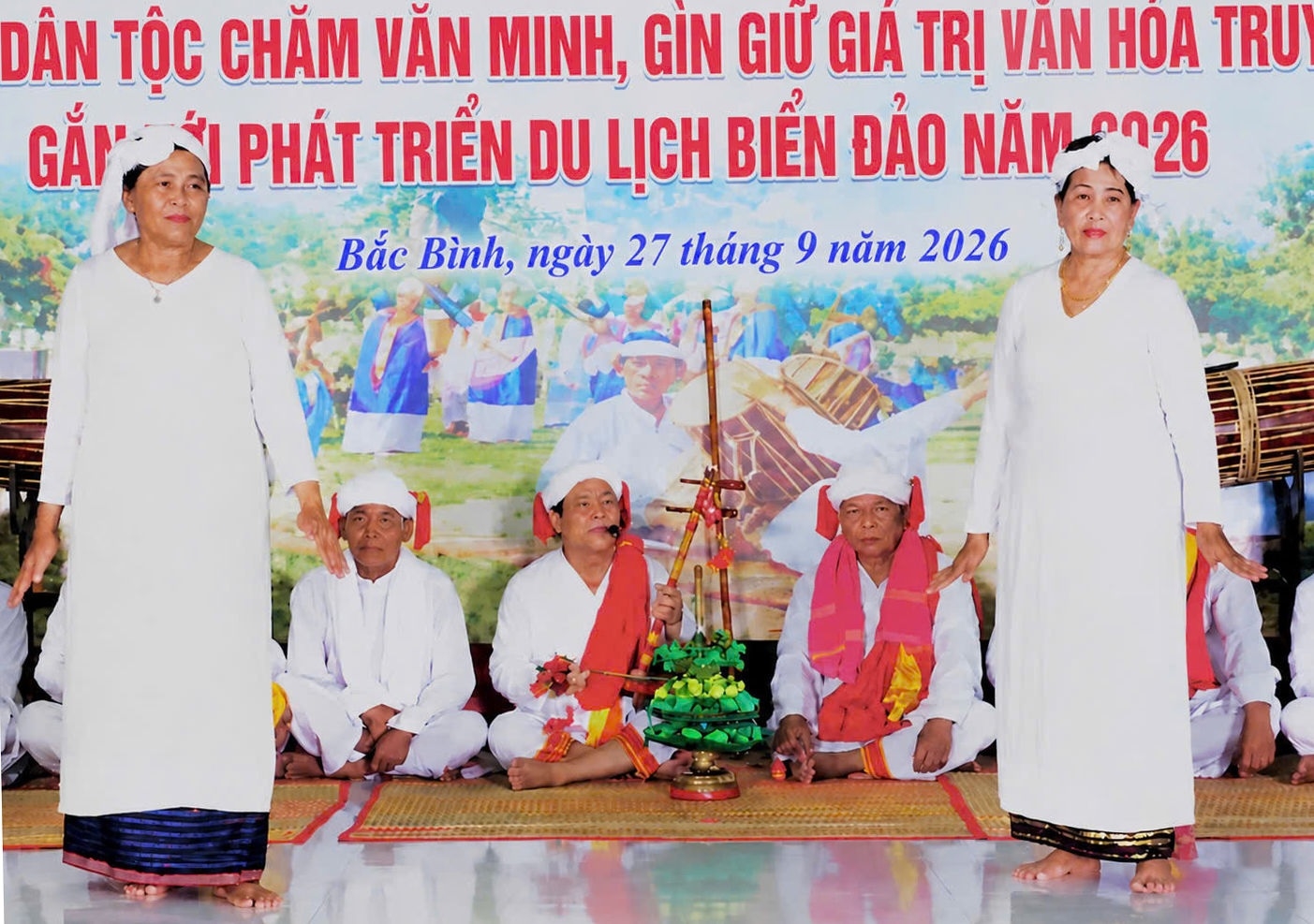 Xây dựng mô hình “Tổ chức lễ hội Ka-tê của đồng bào dân tộc Chăm văn minh, gìn giữ giá trị văn hóa truyền thống gắn với phát triển du lịch biển, đảo năm 2026”