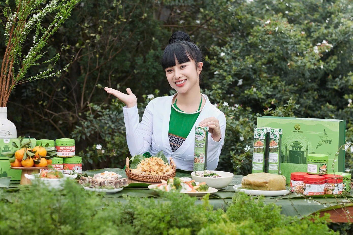 Cô gái dân tộc Mường Nguyễn Thị Thu Hoa xây dựng thành công thương hiệu thịt chua - một đặc sản của Phú Thọ