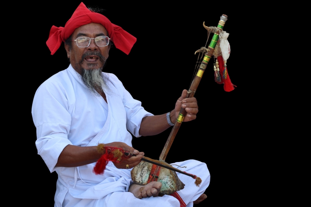 Thanh âm di sản giữa làng Chăm 1