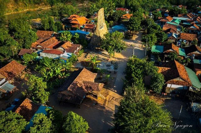 Kon K’Tu community tourism village viewed from above