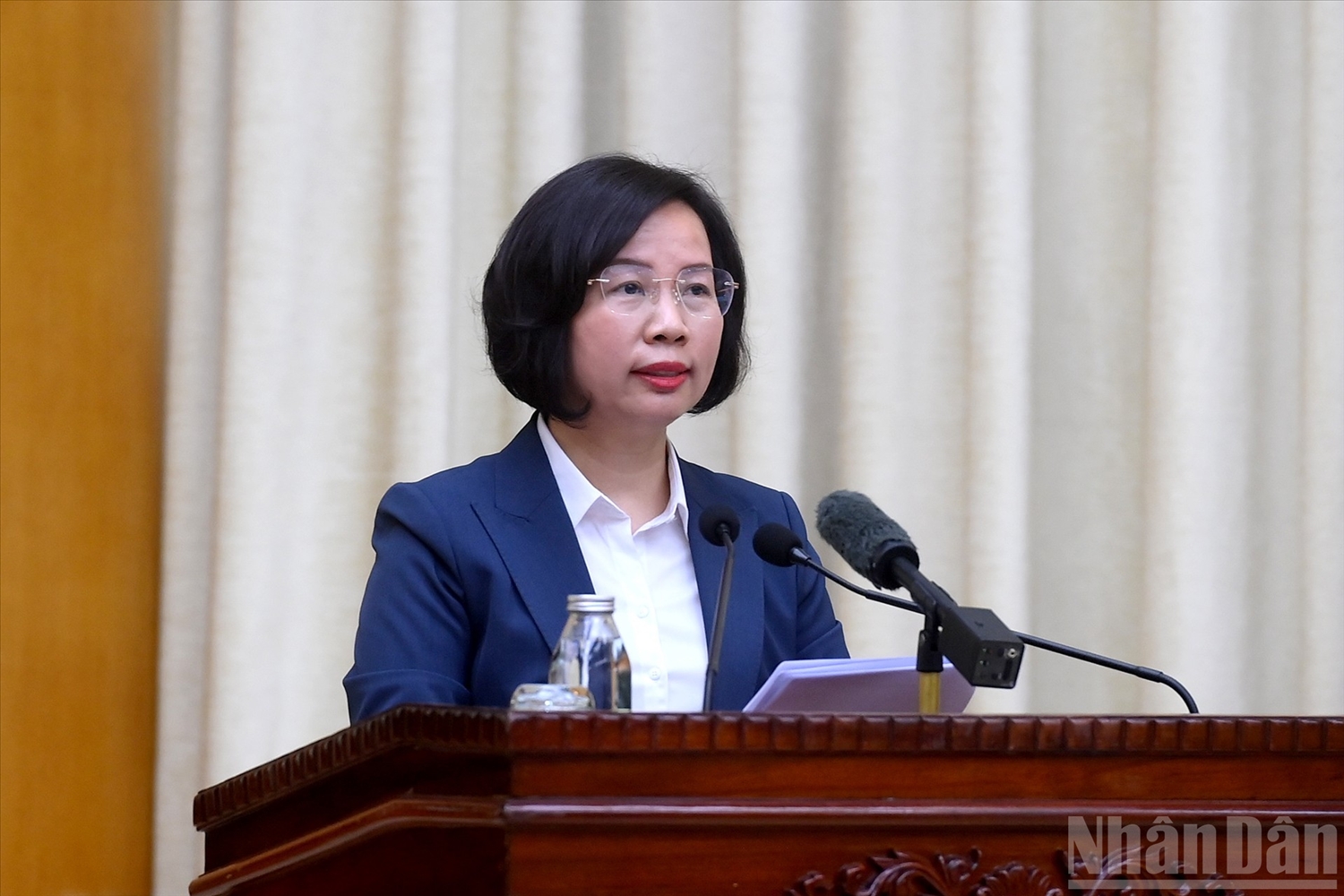 Chủ tịch Ủy ban Mặt trận Tổ quốc Việt Nam Thành phố Hà Nội Bùi Huyền Mai phát biểu tại Hội nghị.